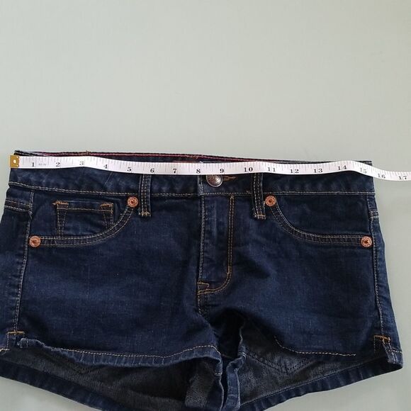 Domaine Brand Jean Shorts - Picture 8 of 8